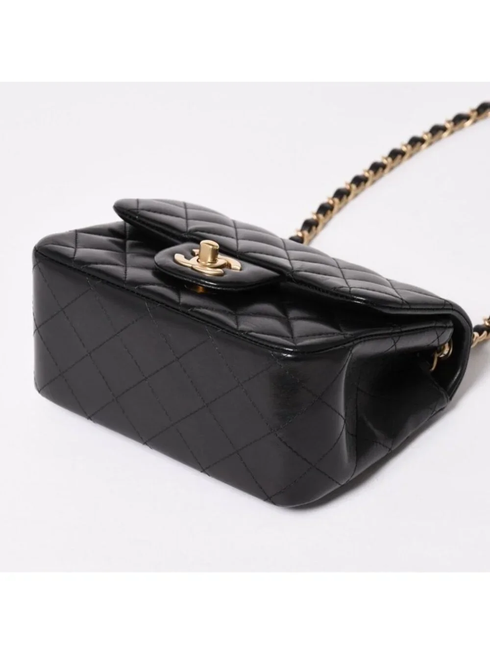 Chanel Mini Quilted 17 S Flap S Chain Shoulder Bag CC Logo Lambskin Black